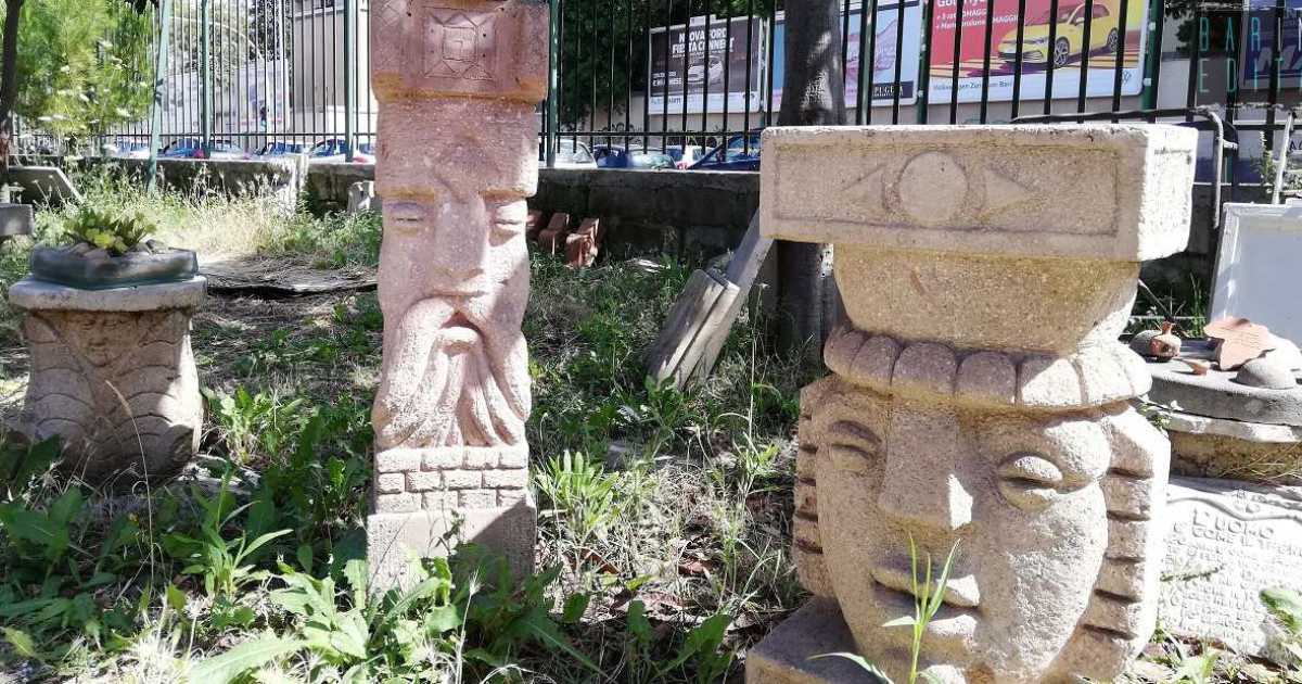 Un villaggio di pietra nascosto nel traffico di Bari: � il mondo incantato di Jerry De Florio